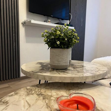 Lovely Apartment In Old Town 400M From City Center Sebilj Сараево Экстерьер фото