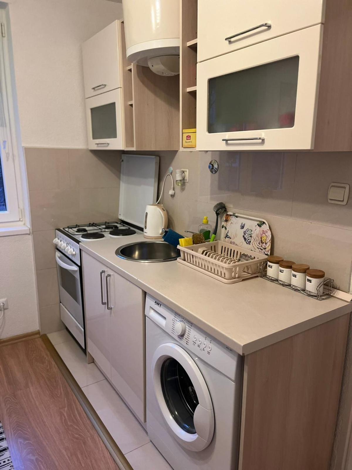 Lovely Apartment In Old Town 400M From City Center Sebilj Сараево Экстерьер фото